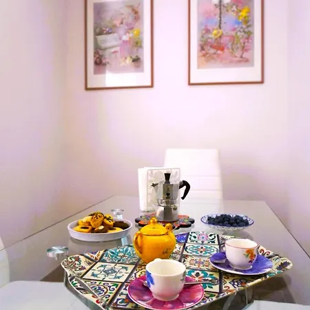 Alojamento de Acomodação e Pequeno-almoço Midtown Excellence