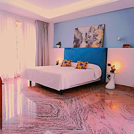 Midtown Excellence Alojamento de Acomodação e Pequeno-almoço Sorrento