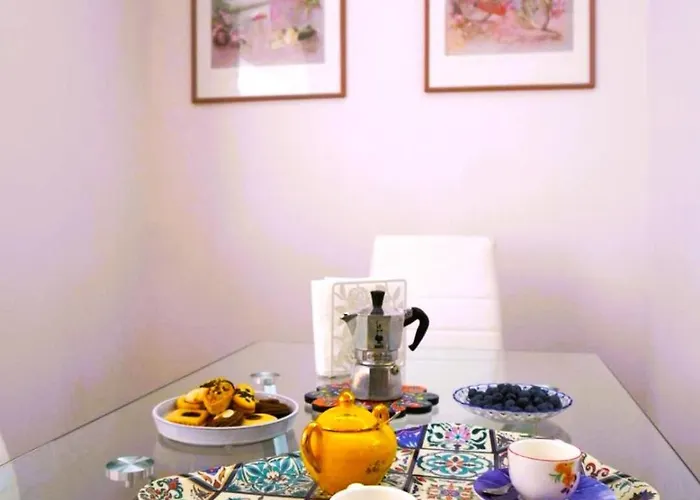 Bed & Breakfast Midtown Excellence